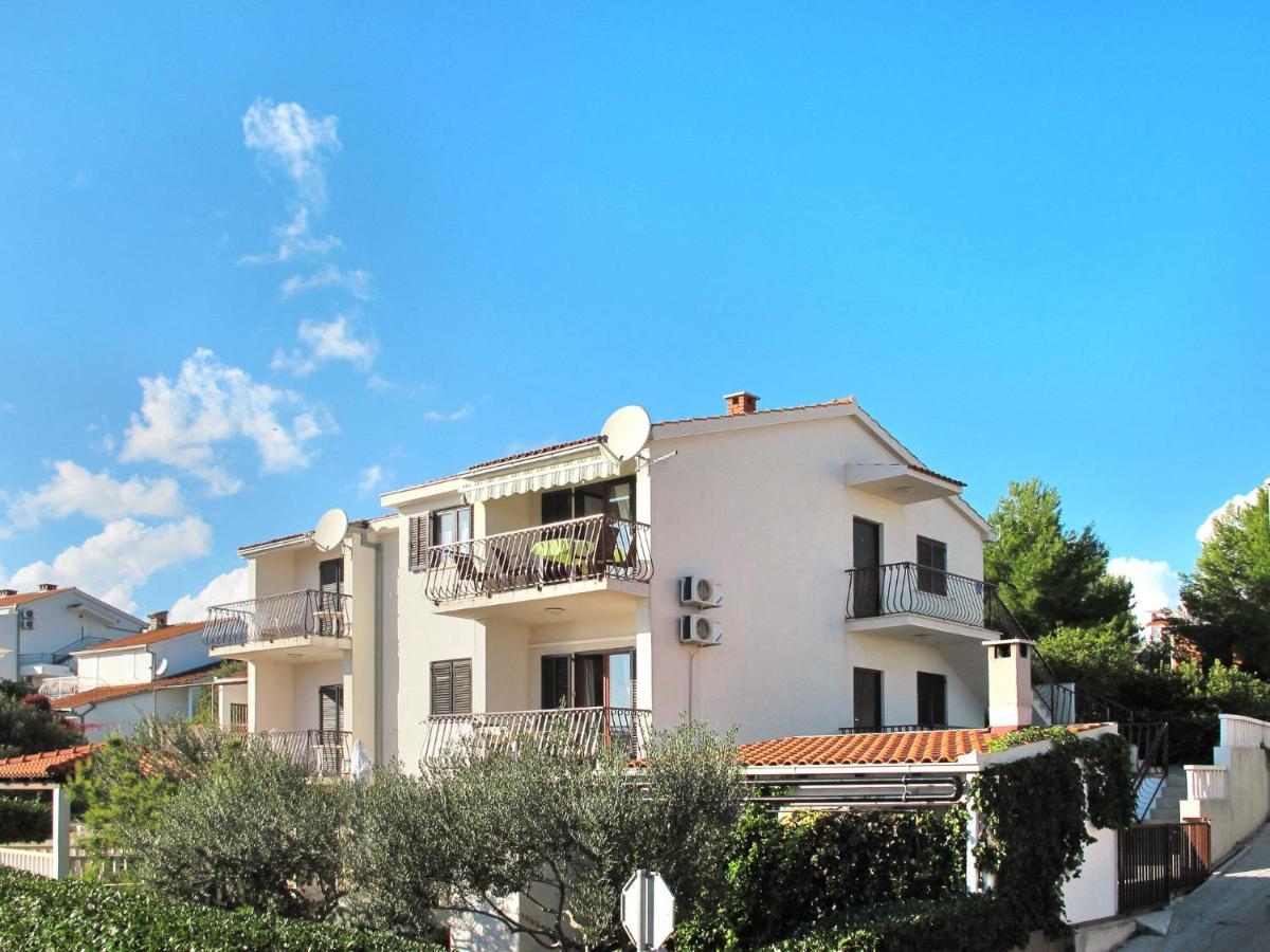 Apartment Culic-2 By Interhome Trogir Exterior foto